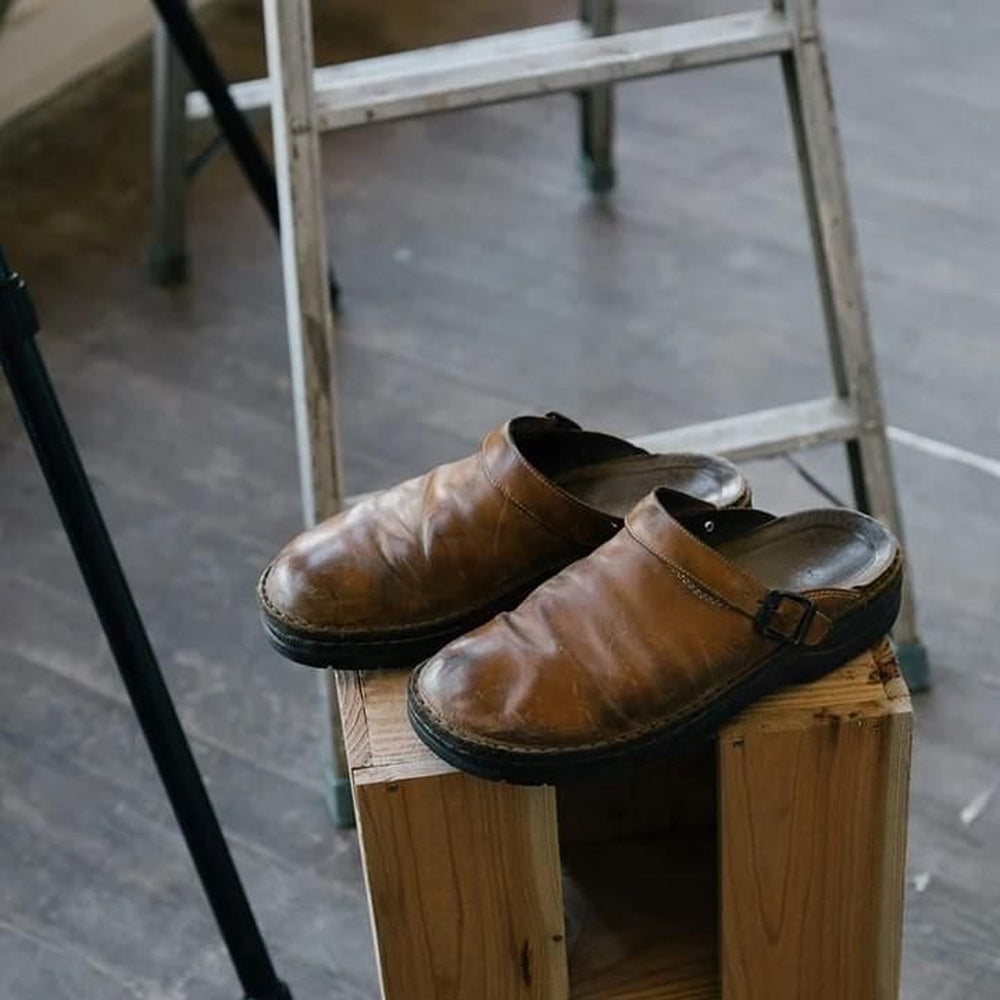 Franceesentiel- Pantoufles en cuir pour hommes – Confort orthopédique et luxe du cuir véritable